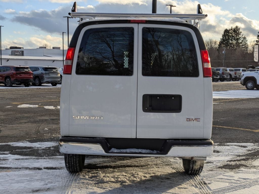 2025 GMC Savana 2500 Work Van
