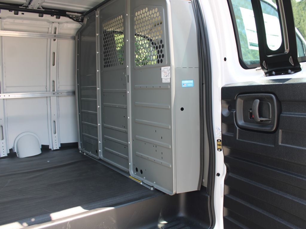 2025 GMC Savana 2500 Work Van