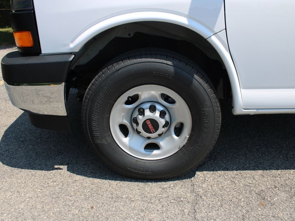 2025 GMC Savana 2500 Work Van