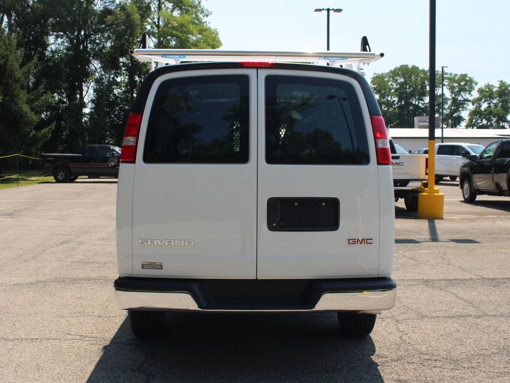 2025 GMC Savana 2500 Work Van