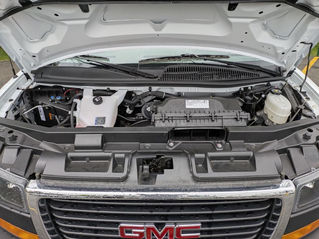 2025 GMC Savana 2500 Work Van