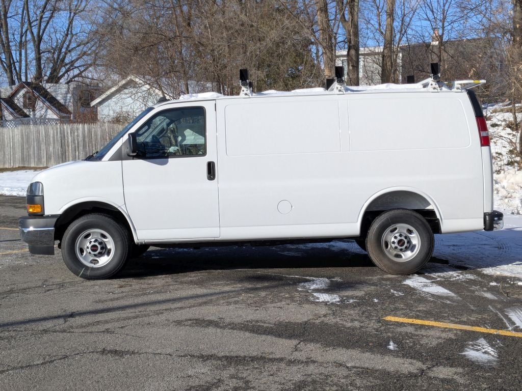 2025 GMC Savana 2500 Work Van