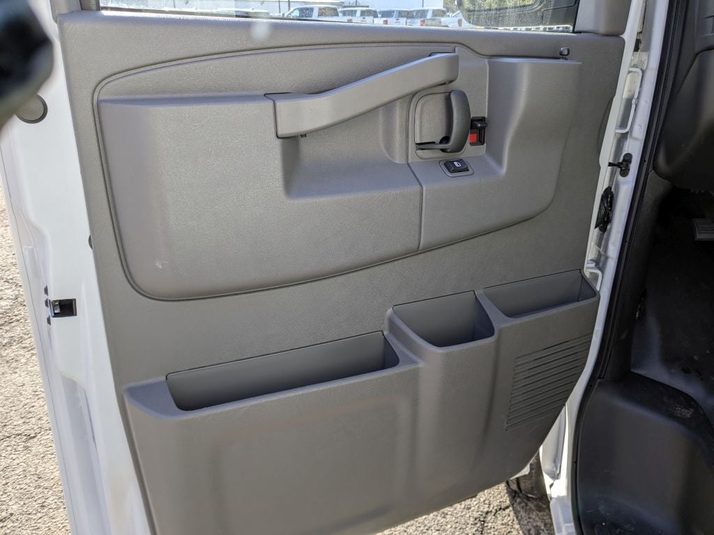 2025 GMC Savana 2500 Work Van