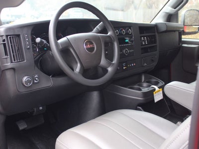 2025 GMC Savana 3500 Work Van