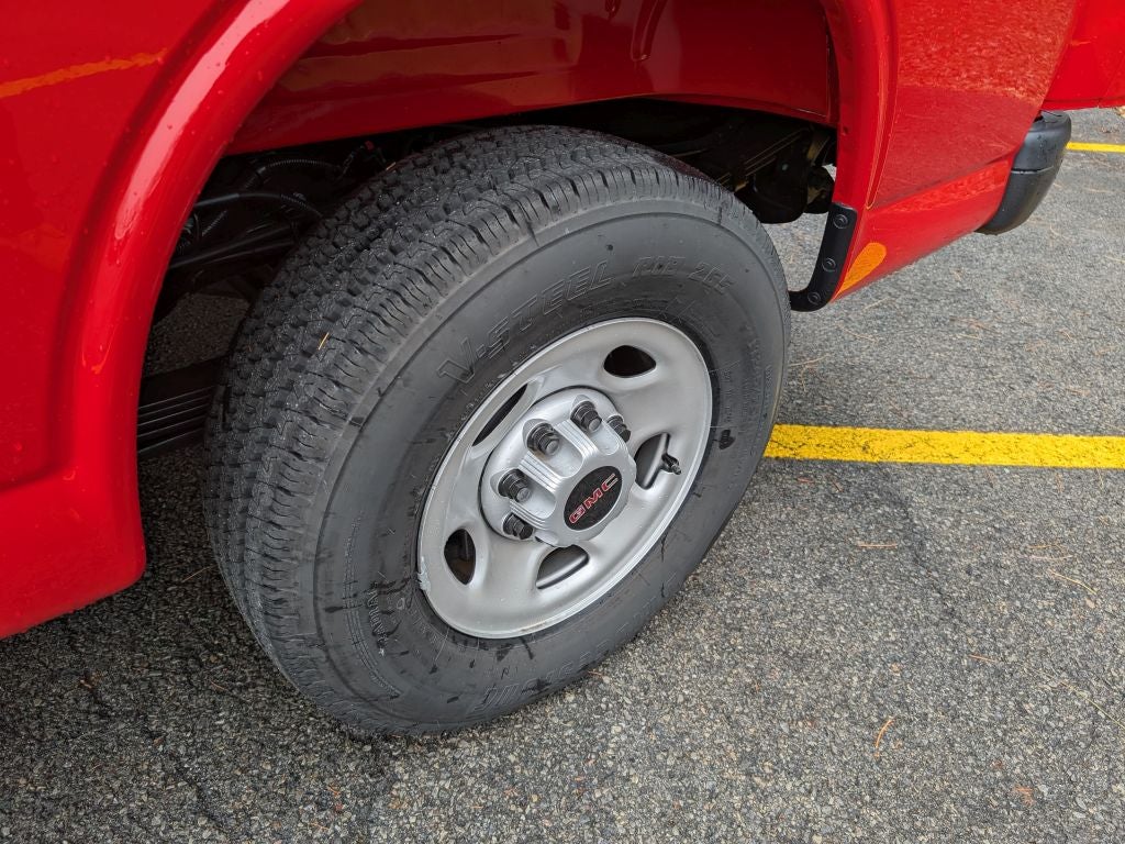 2025 GMC Savana 3500 Work Van