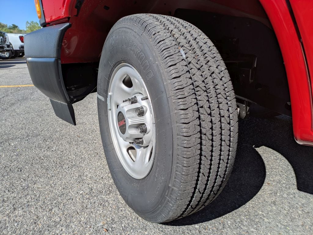 2025 GMC Savana 3500 Work Van