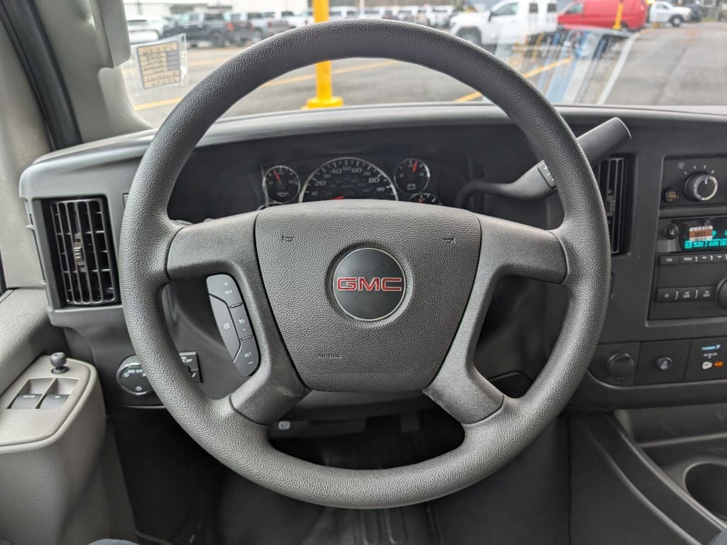 2025 GMC Savana 3500 Work Van