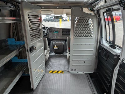 2025 GMC Savana 3500 Work Van