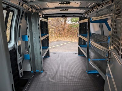 2025 GMC Savana 3500 Work Van