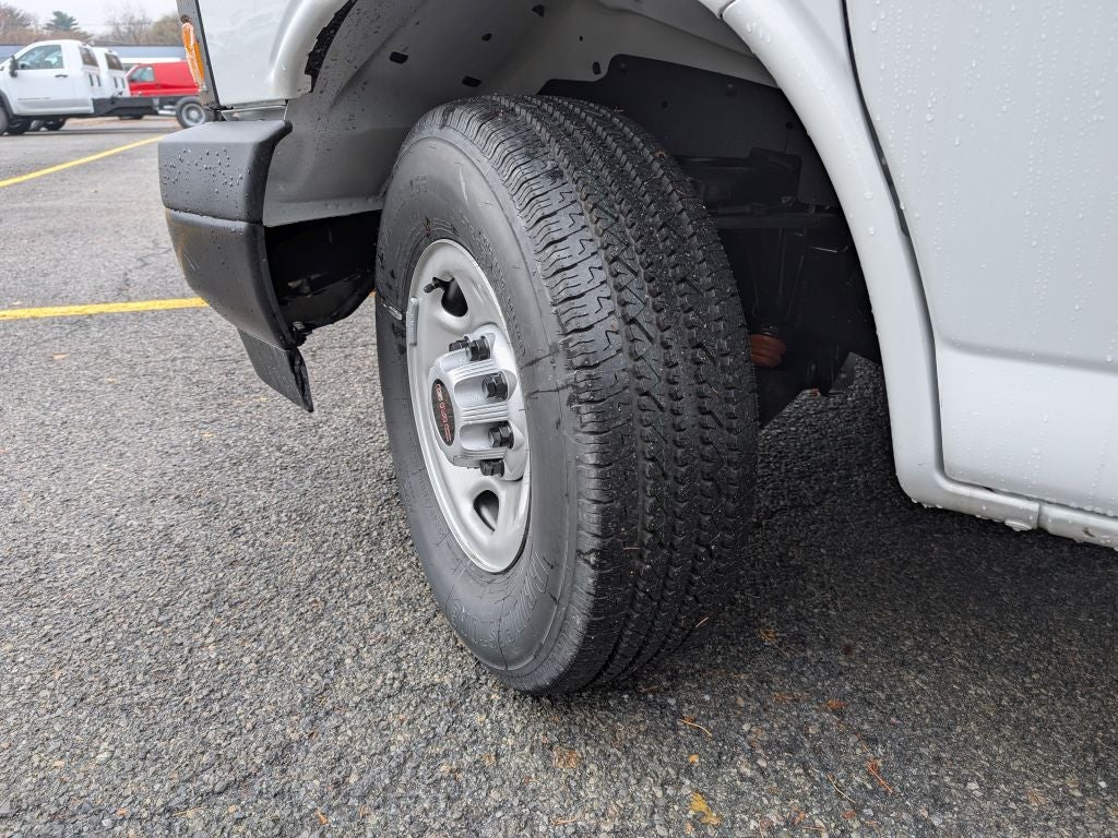 2025 GMC Savana 3500 Work Van