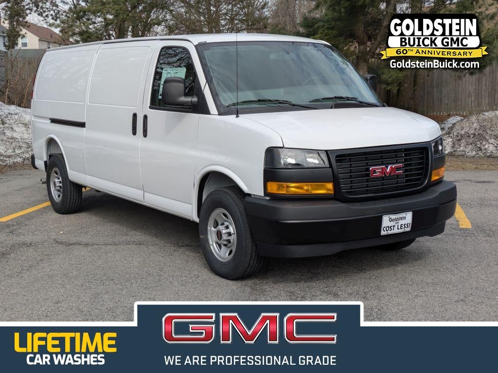 2026 GMC Savana 3500 Work Van