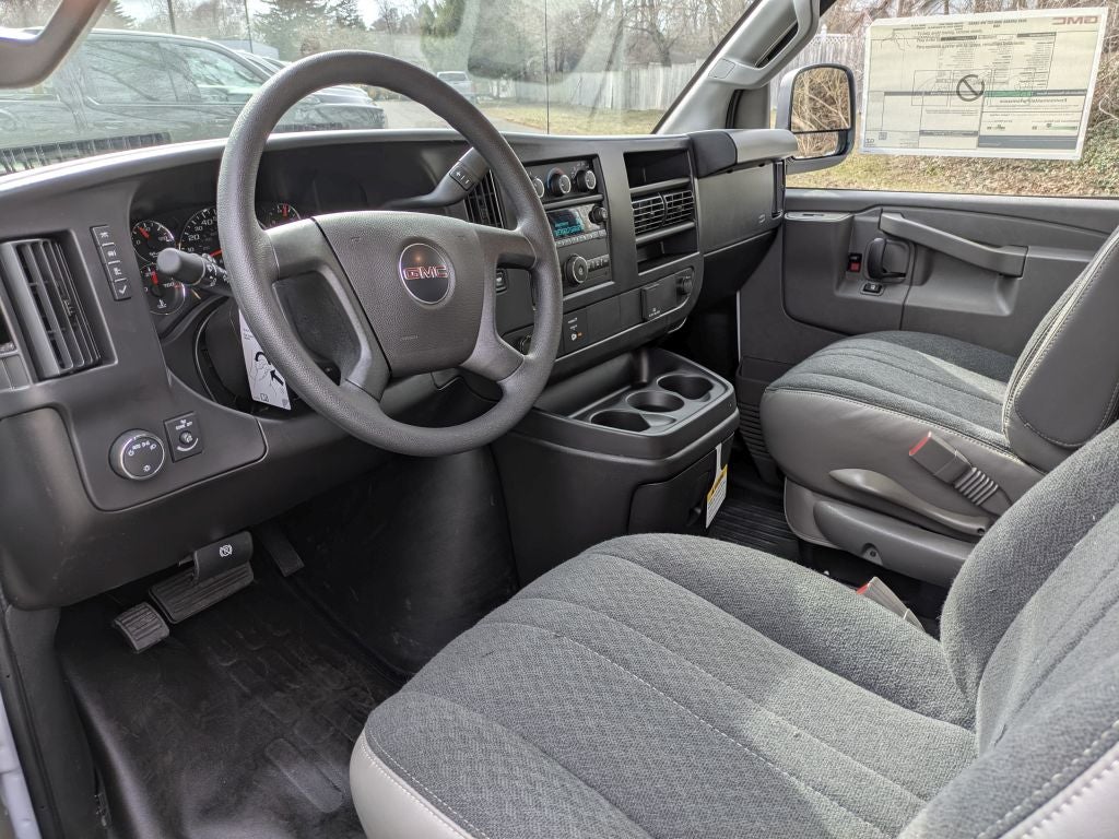 2026 GMC Savana 3500 Work Van