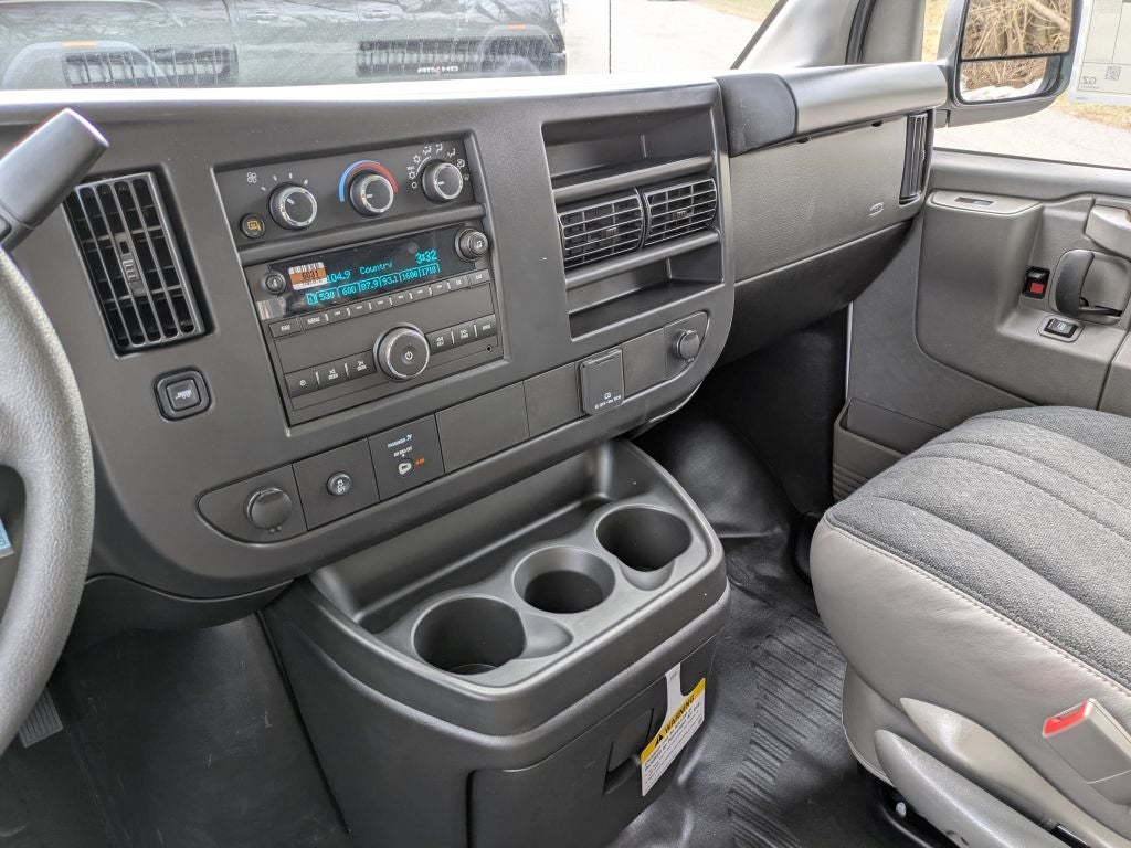 2026 GMC Savana 3500 Work Van