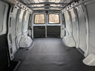 2026 GMC Savana 3500 Work Van