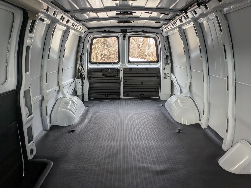 2026 GMC Savana 3500 Work Van