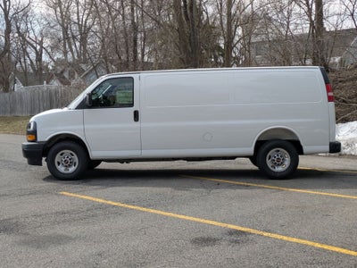 2026 GMC Savana 3500 Work Van