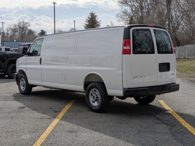 2026 GMC Savana 3500 Work Van
