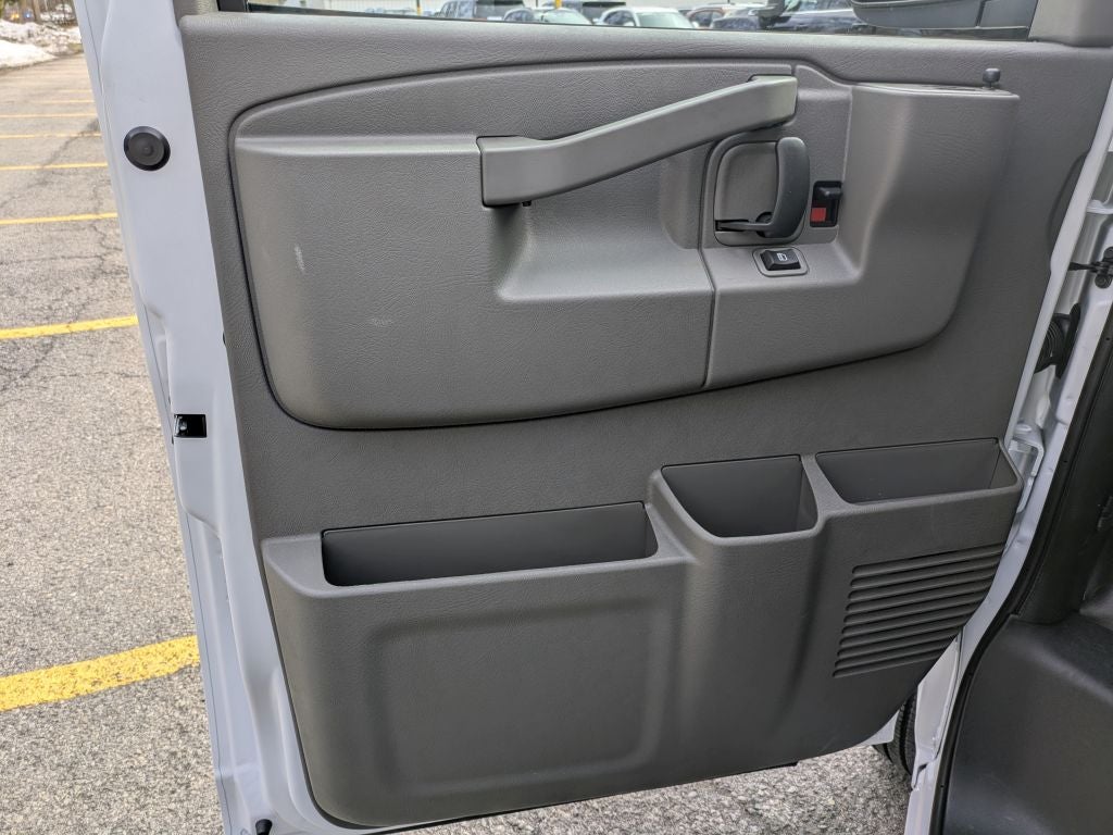 2026 GMC Savana 3500 Work Van