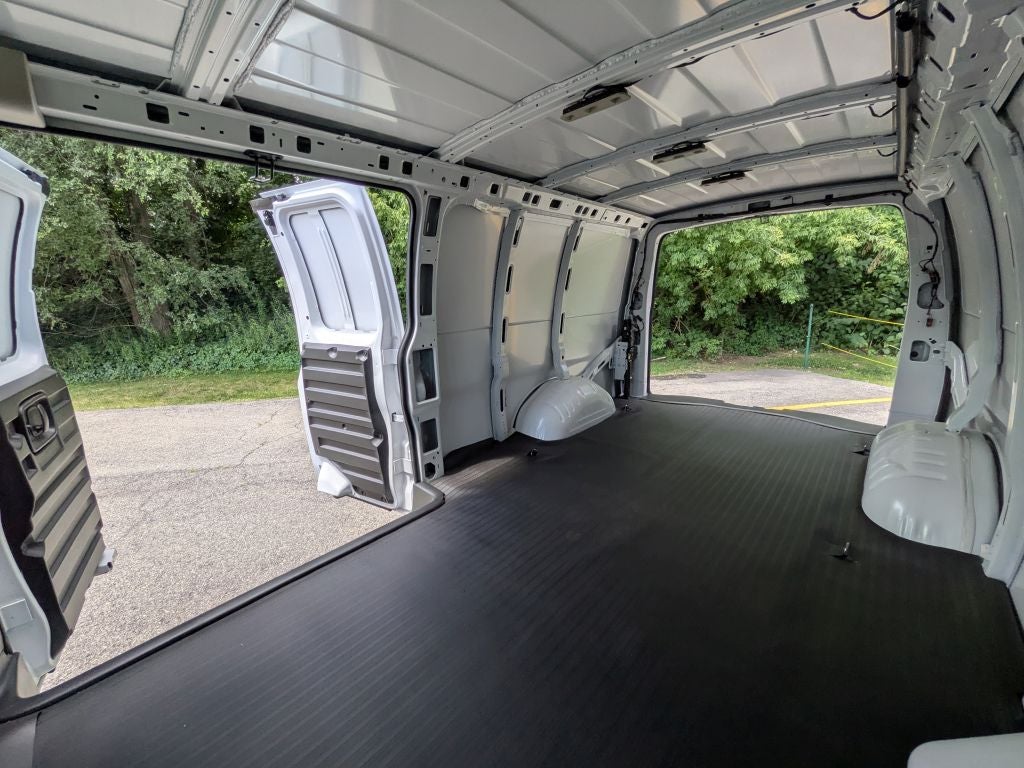 2026 GMC Savana 3500 Work Van