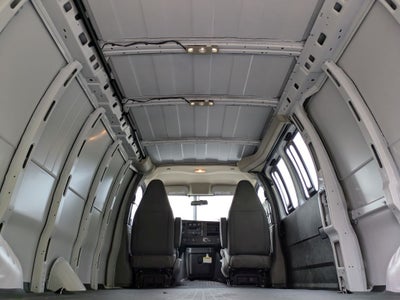 2026 GMC Savana 3500 Work Van