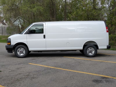 2026 GMC Savana 3500 Work Van