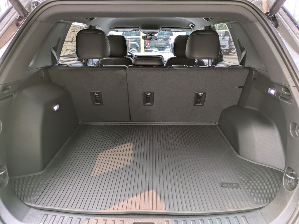 2027 GMC Terrain AWD Elevation