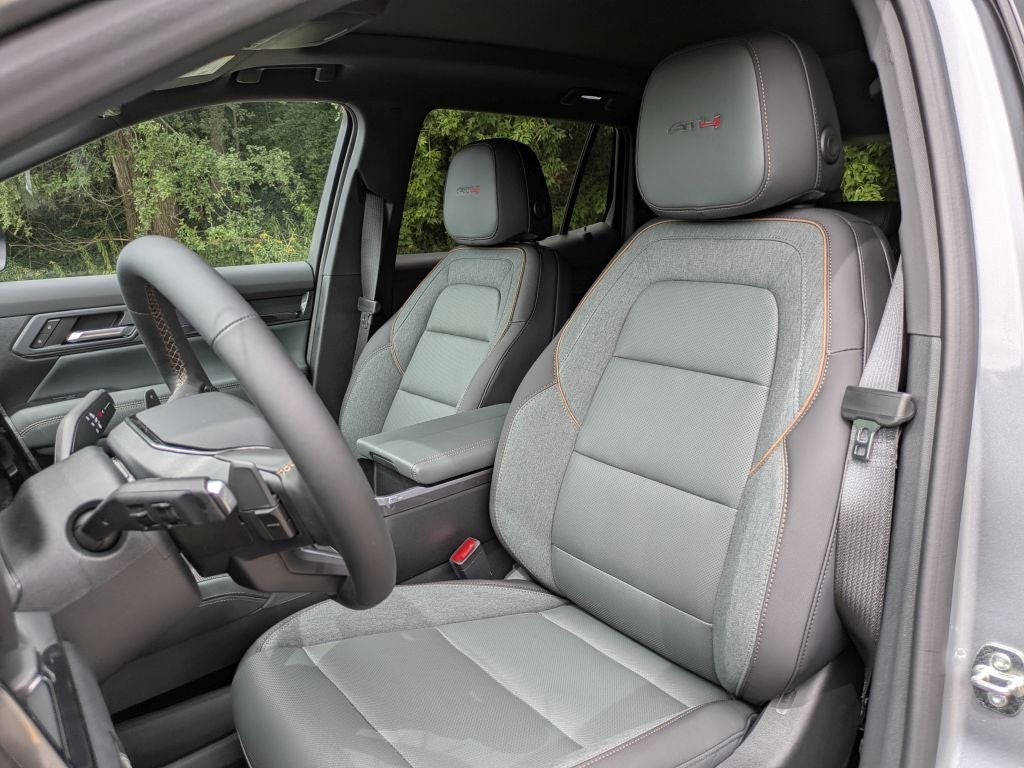 2027 GMC Terrain AWD AT4