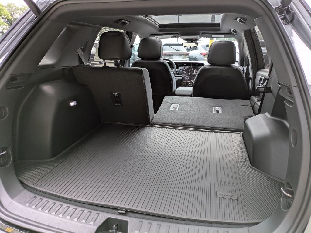 2027 GMC Terrain AWD AT4