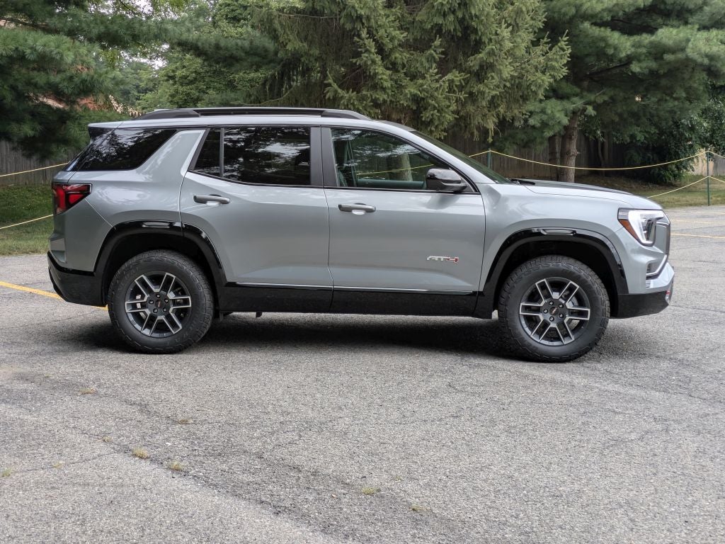 2027 GMC Terrain AWD AT4