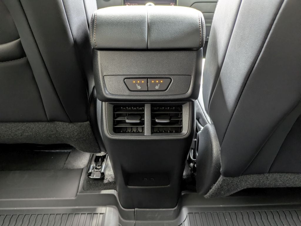 2027 GMC Terrain AWD AT4