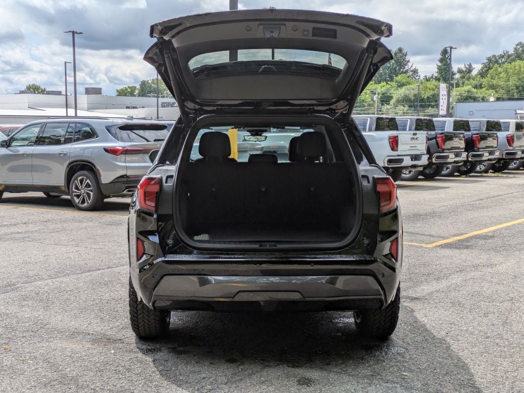 2027 GMC Terrain AWD AT4