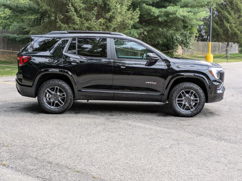 2027 GMC Terrain AWD AT4