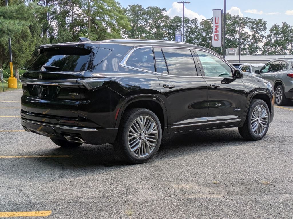 2027 Buick Enclave Avenir