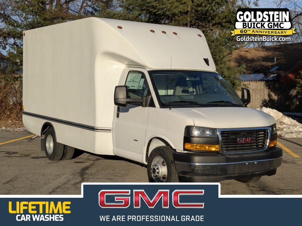 2025 GMC Savana 3500 Work Van