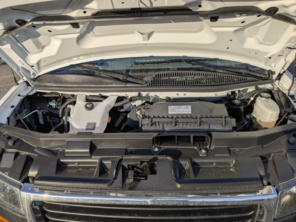 2025 GMC Savana 3500 Work Van
