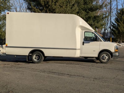2025 GMC Savana 3500 Work Van