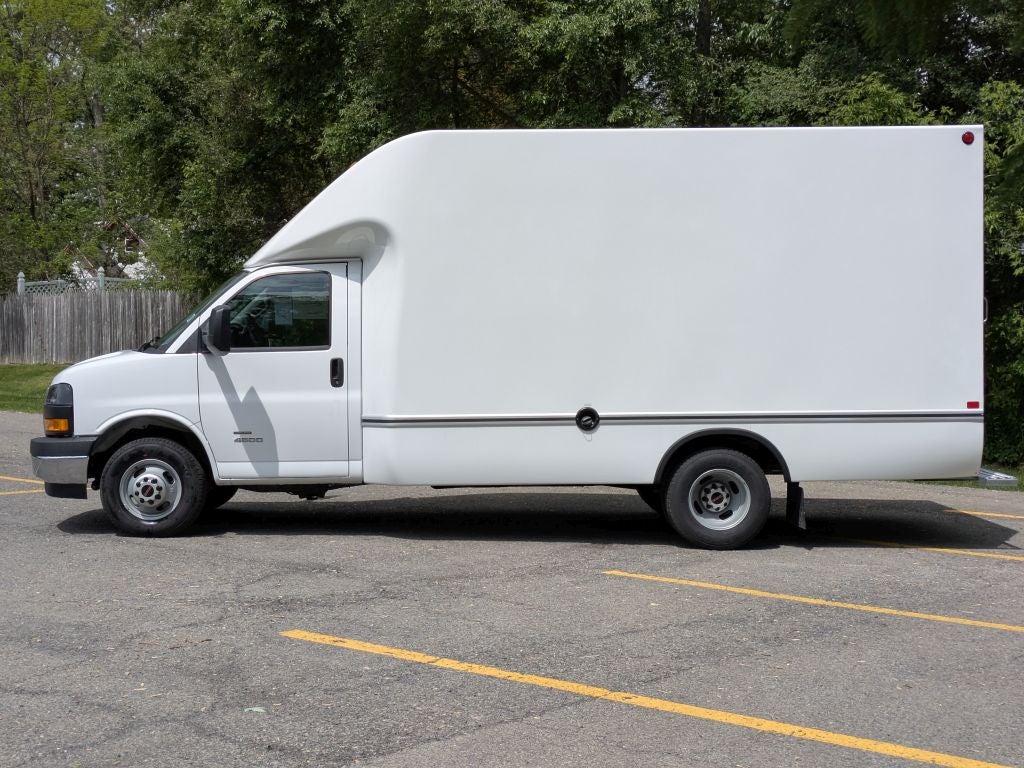 2026 GMC Savana 4500 4500 Van
