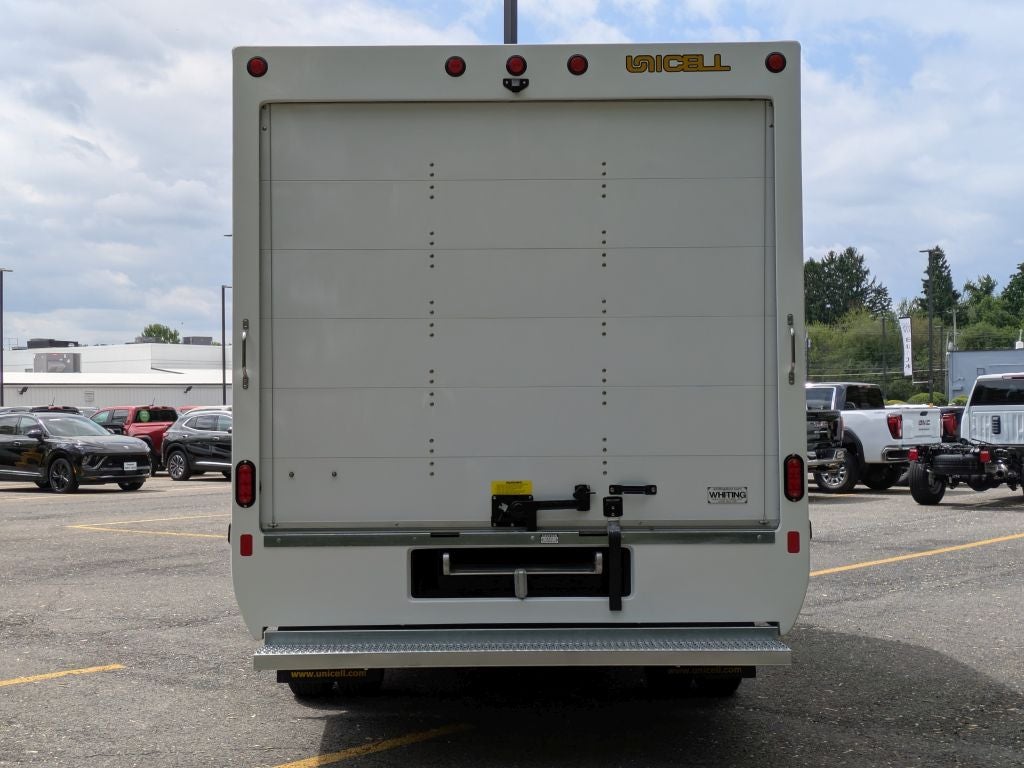 2026 GMC Savana 4500 4500 Van
