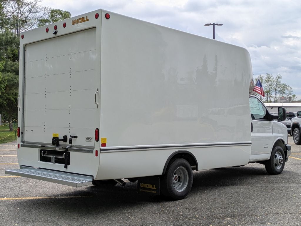 2026 GMC Savana 4500 4500 Van