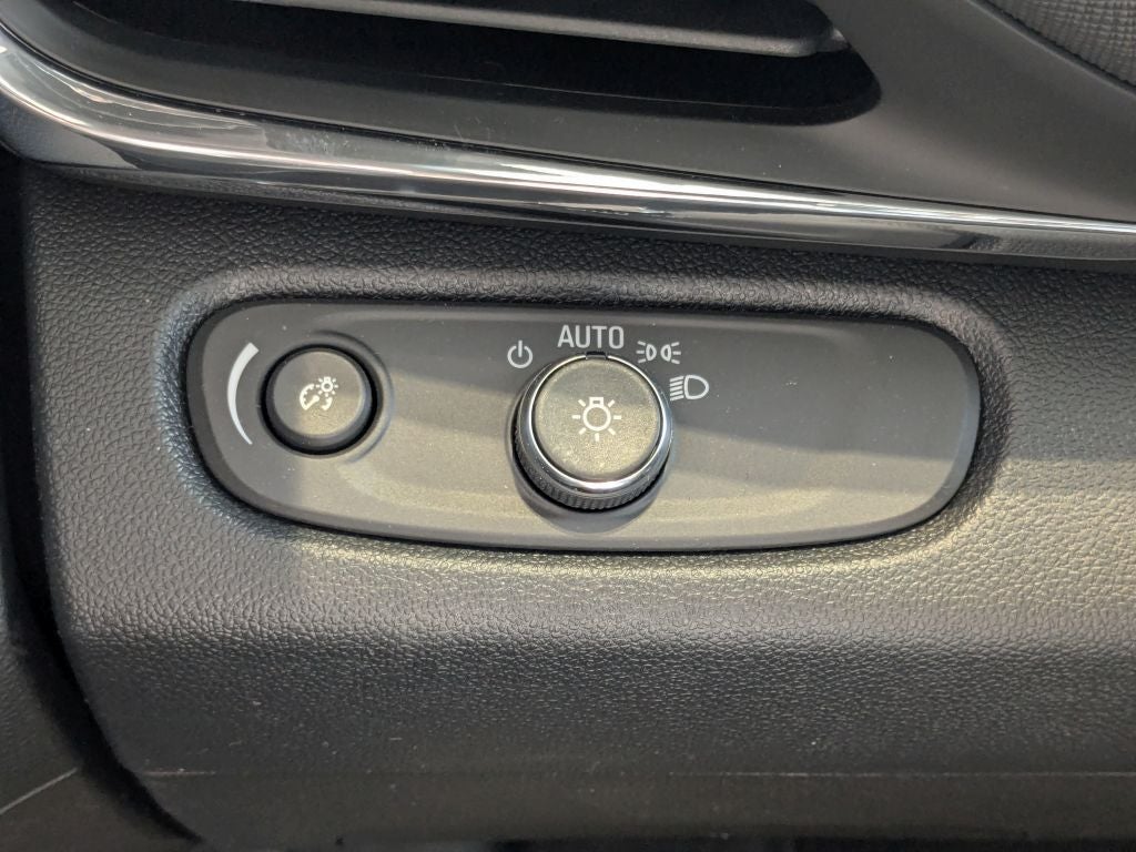 2025 Buick Envista Preferred