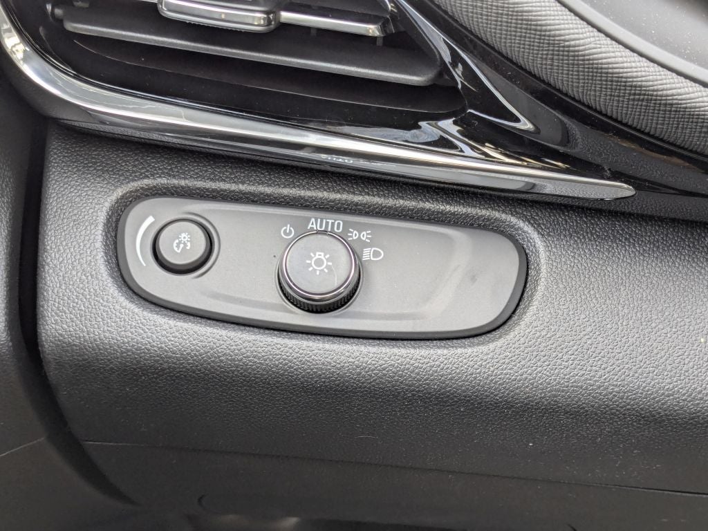 2025 Buick Envista Sport Touring