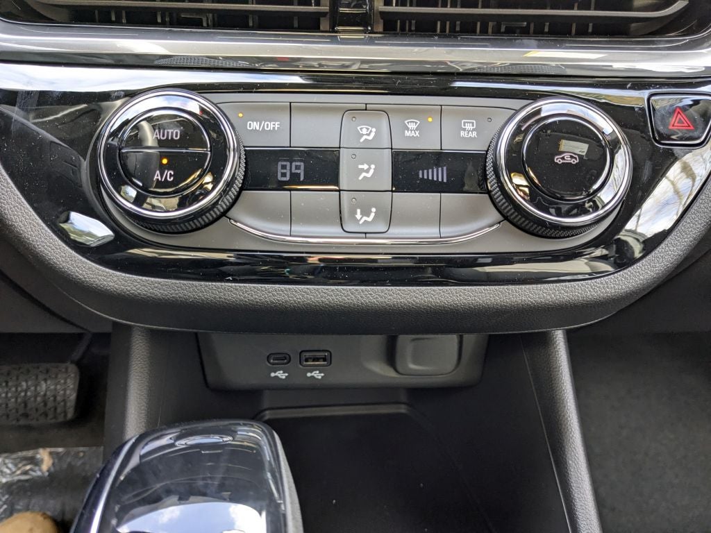 2025 Buick Envista Sport Touring