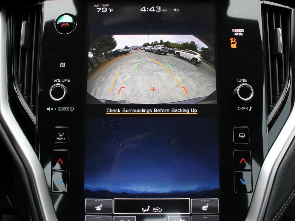 2025 Subaru LEGACY Premium