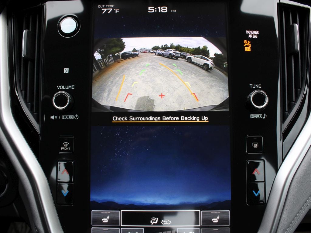 2025 Subaru LEGACY Premium