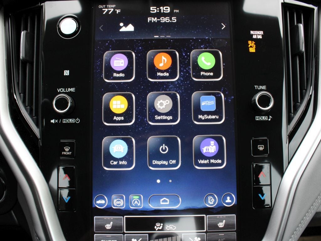 2025 Subaru LEGACY Premium