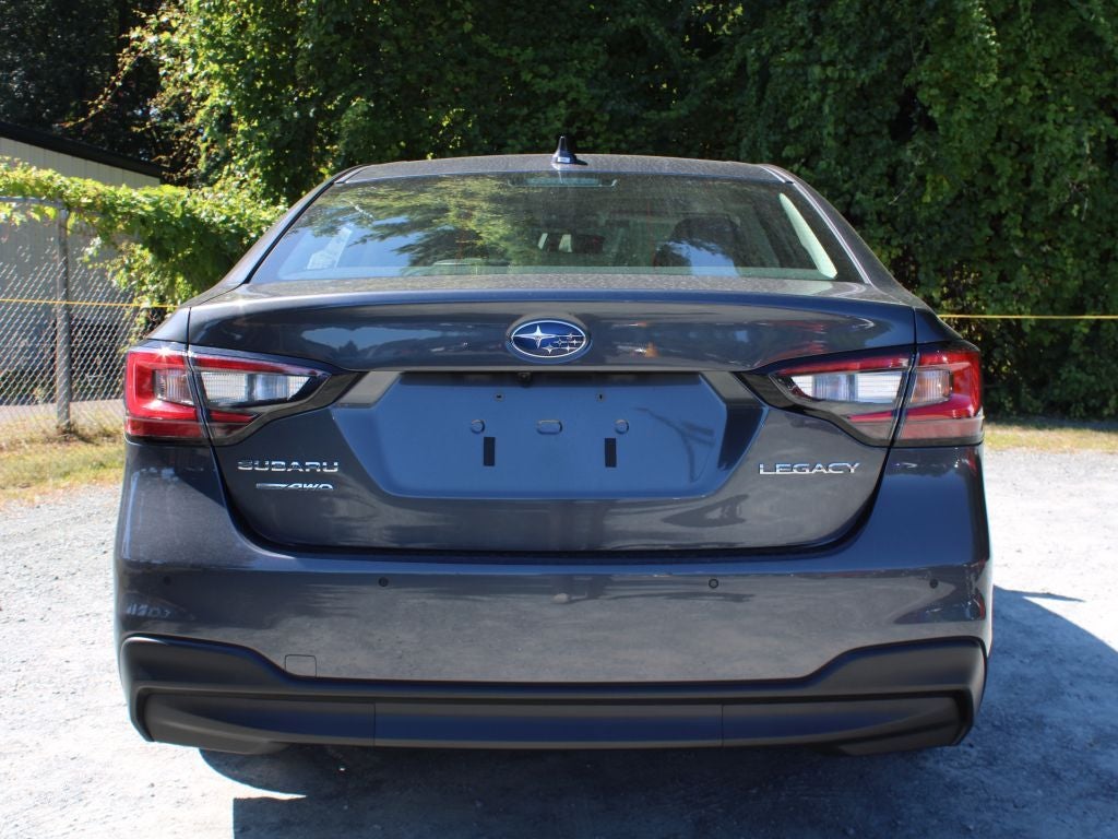 2025 Subaru LEGACY Limited