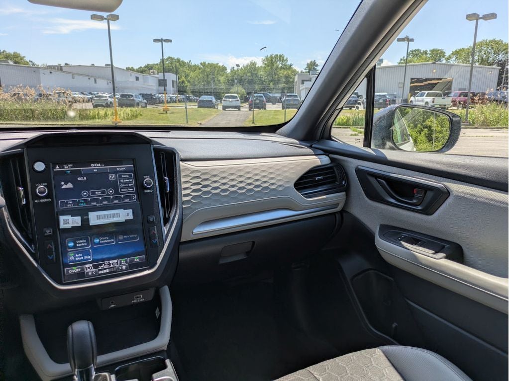2026 Subaru FORESTER Standard Model