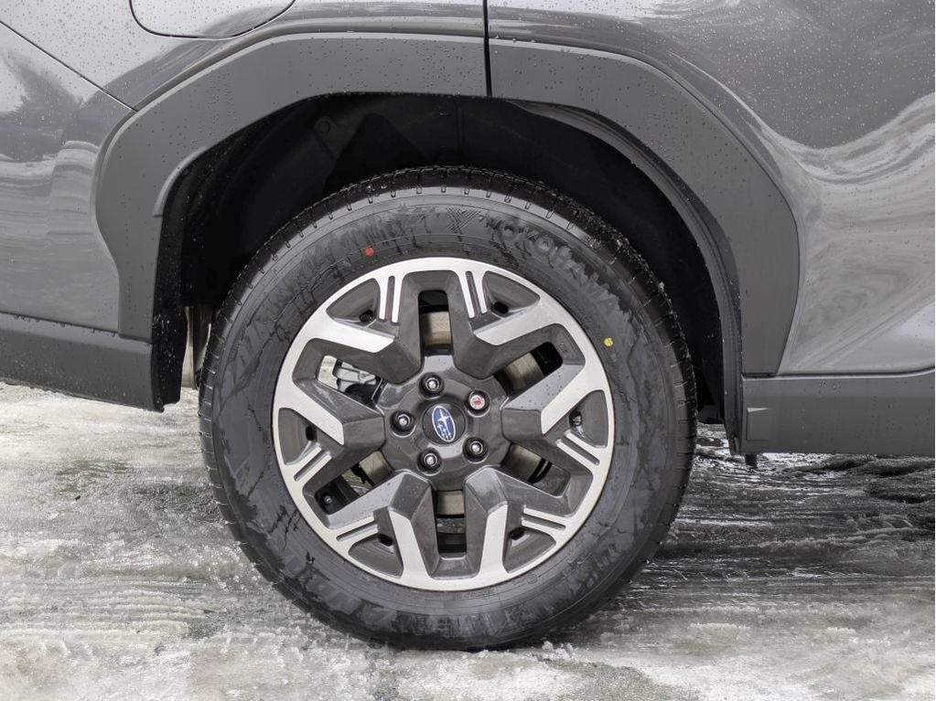 2026 Subaru FORESTER Standard Model