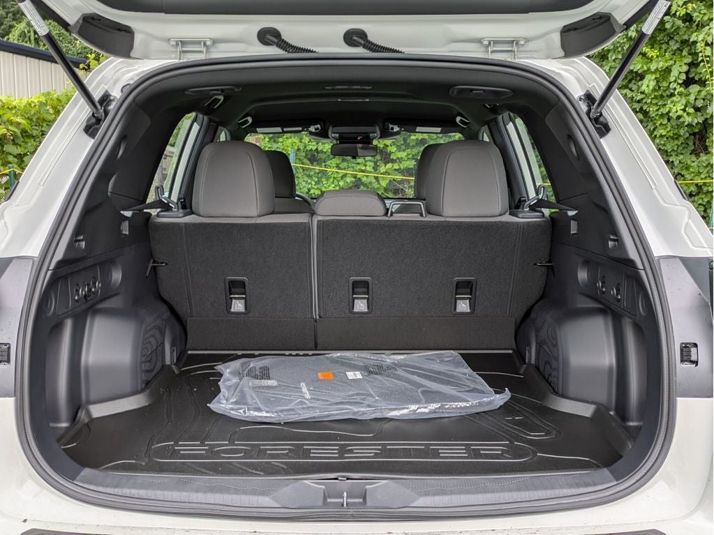 2026 Subaru FORESTER Standard Model