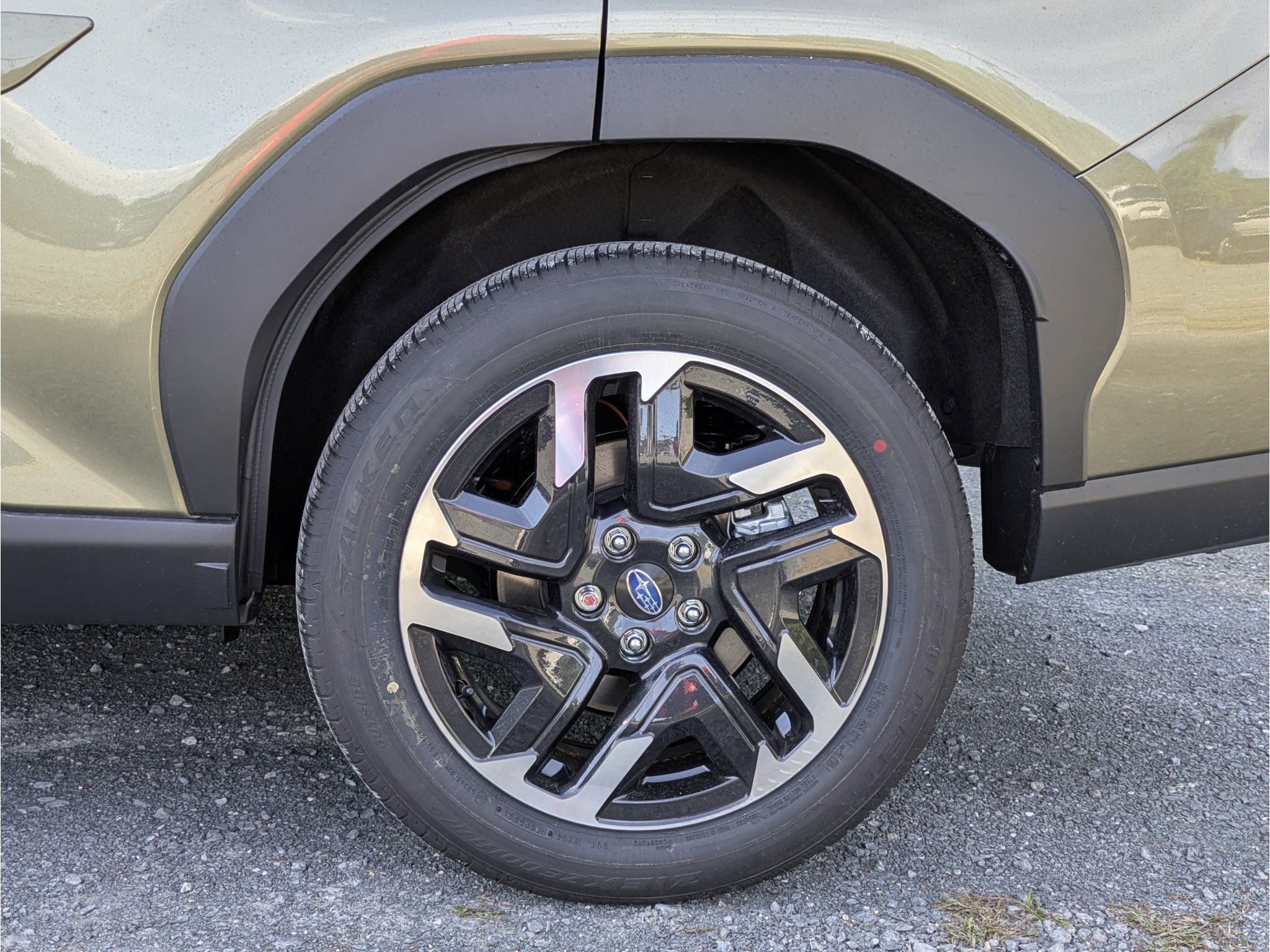 2026 Subaru FORESTER Premium Hybrid